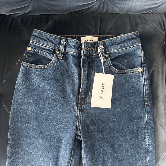 Frame Denim The Ruler high-rise slim-leg jeans. - Picture 3 of 6